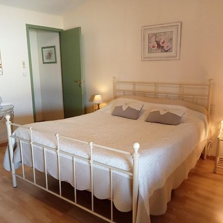 Fleur De Vigne Bed & Breakfast Monnieres  Ngoại thất bức ảnh